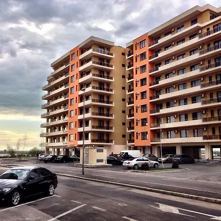 Onyx Studio Mamaia *